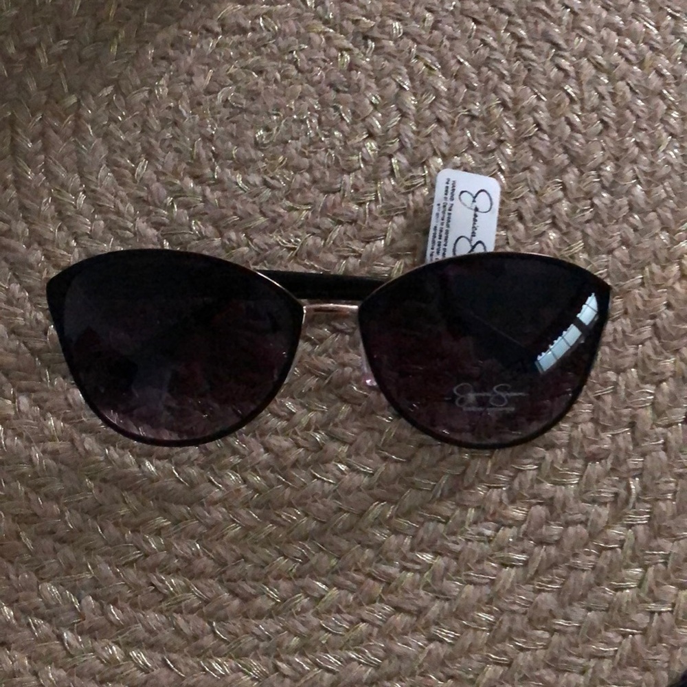 Jessica Simpson sunglasses